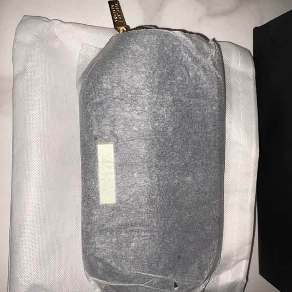 Versace Elegant Navy/Gold Women's Pouch/Clutch - Picture 8 of 11